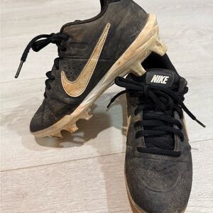 Nike Black and White Baseball / Football Cleats Size 2